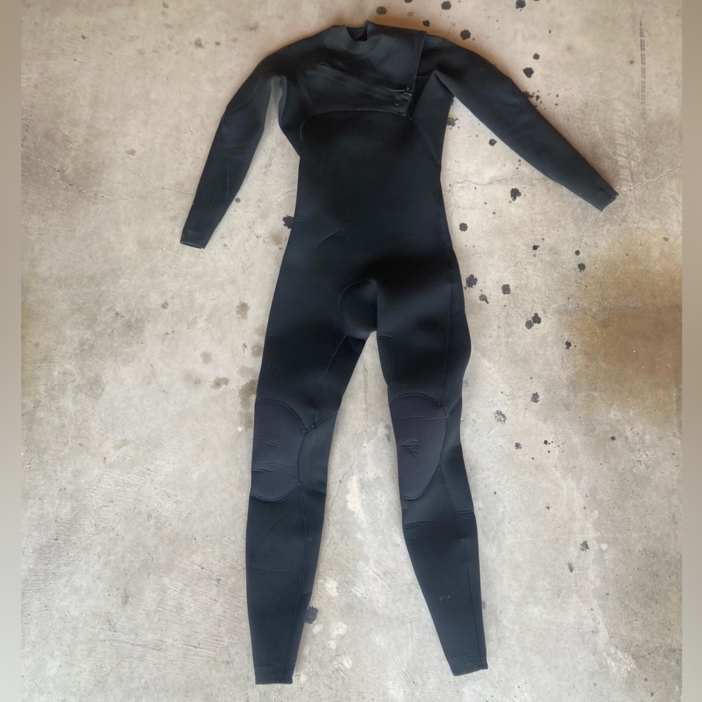 VISSLA Men's Black Wetsuit 4/3